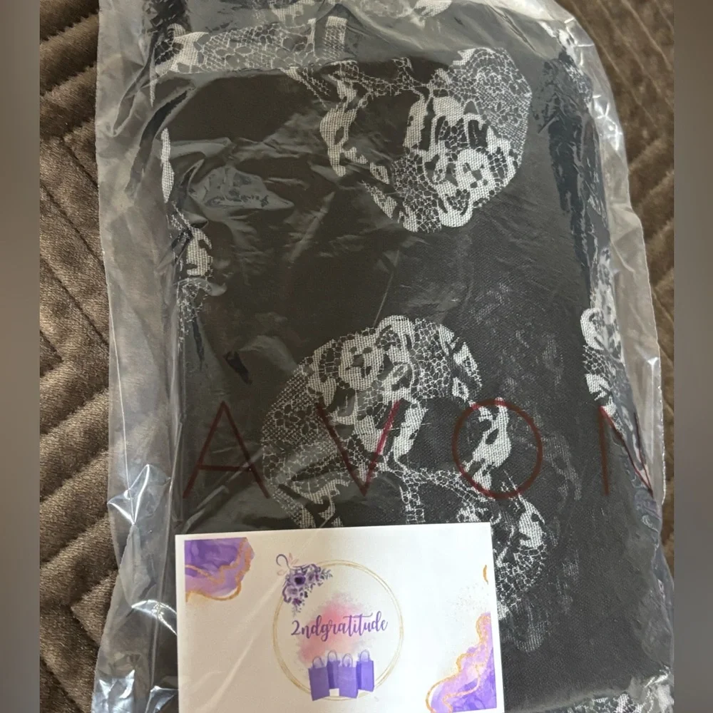 Free when bundled 2 black scarves excellent condition